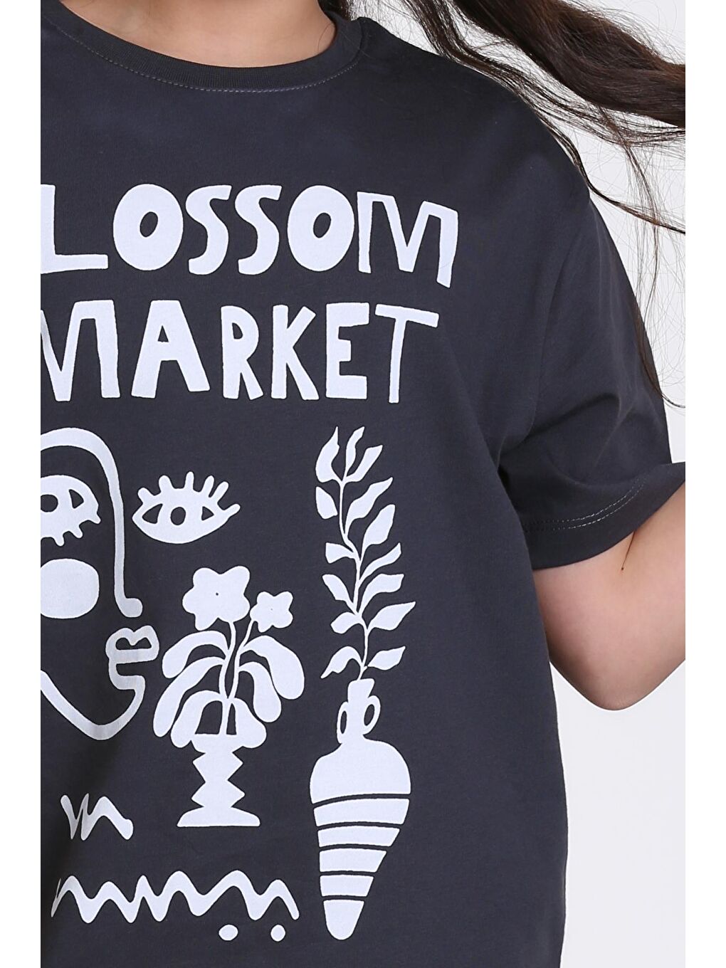 Antrasit Blossom Market Baskılı 4-12 Yaş Tişört - 2430-3-4