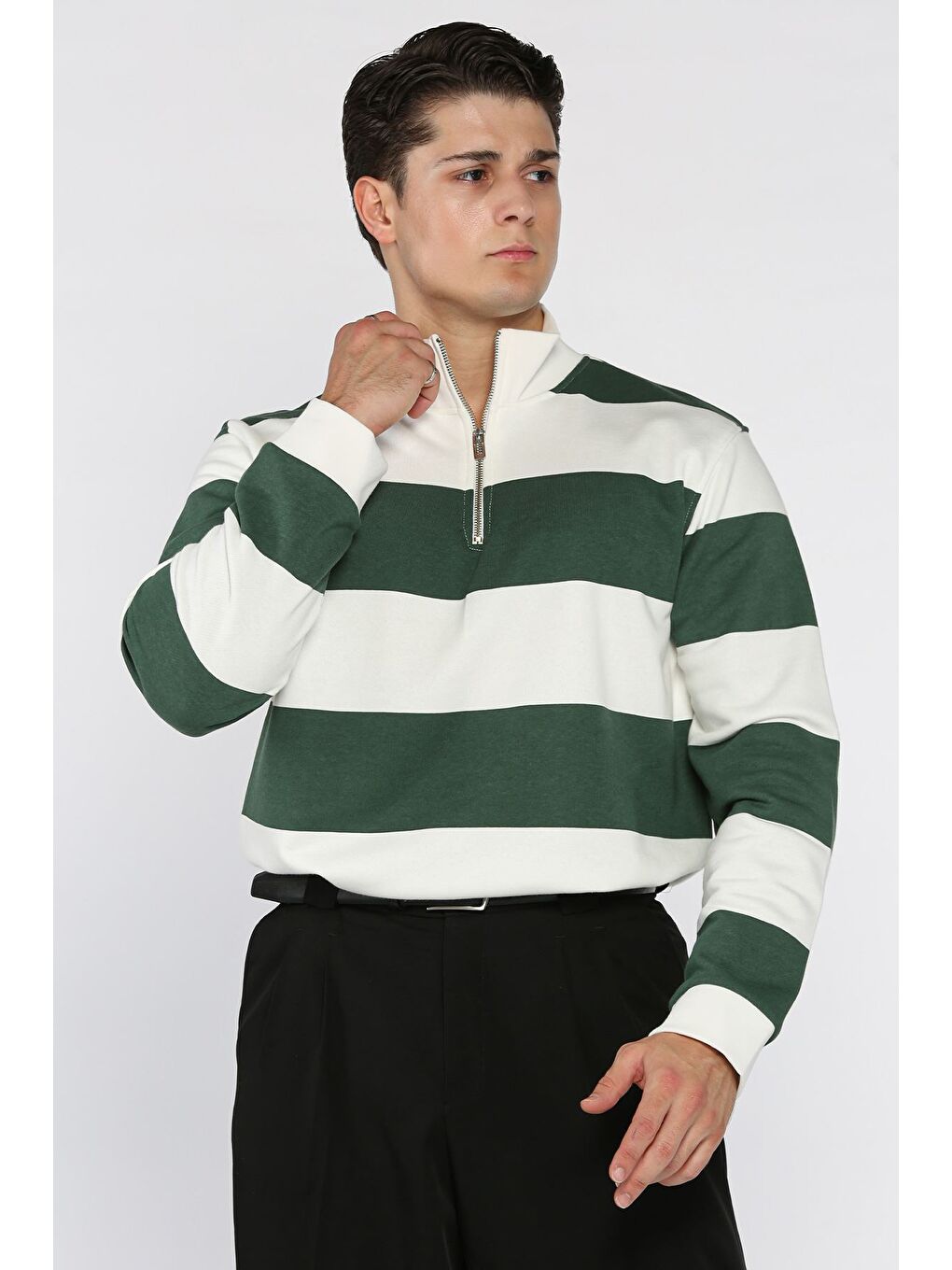 Yeşil Yarım Fermuarlı Renk Garnili Erkek Sweatshirt-1