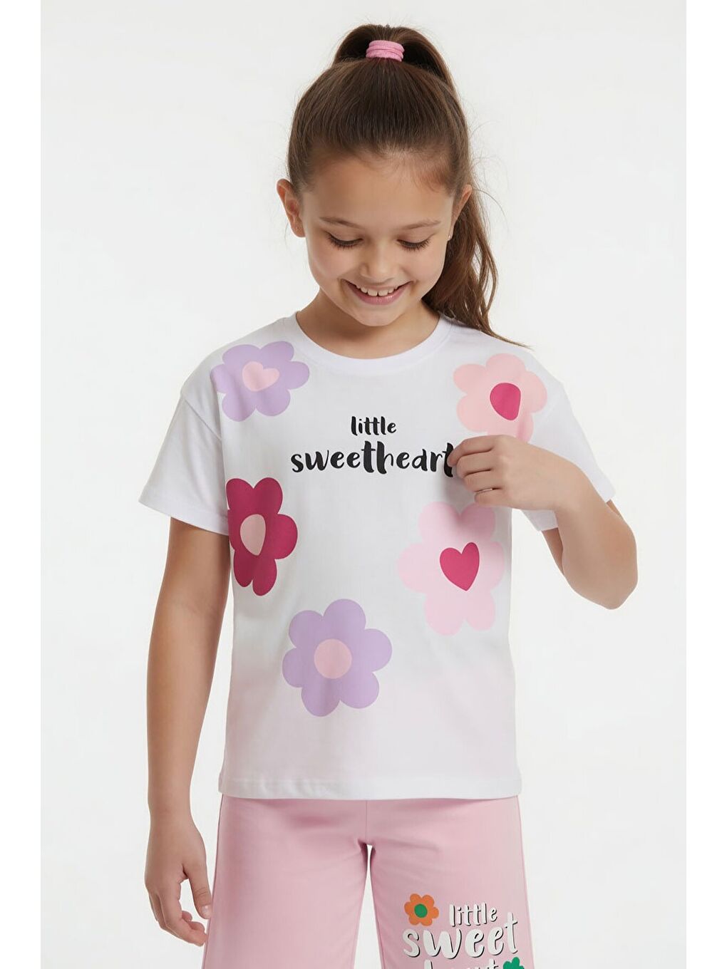 Pembe Çiçek Desenli Tişörtlü Kız Çocuk Şortlu 2 Takım 23848-2