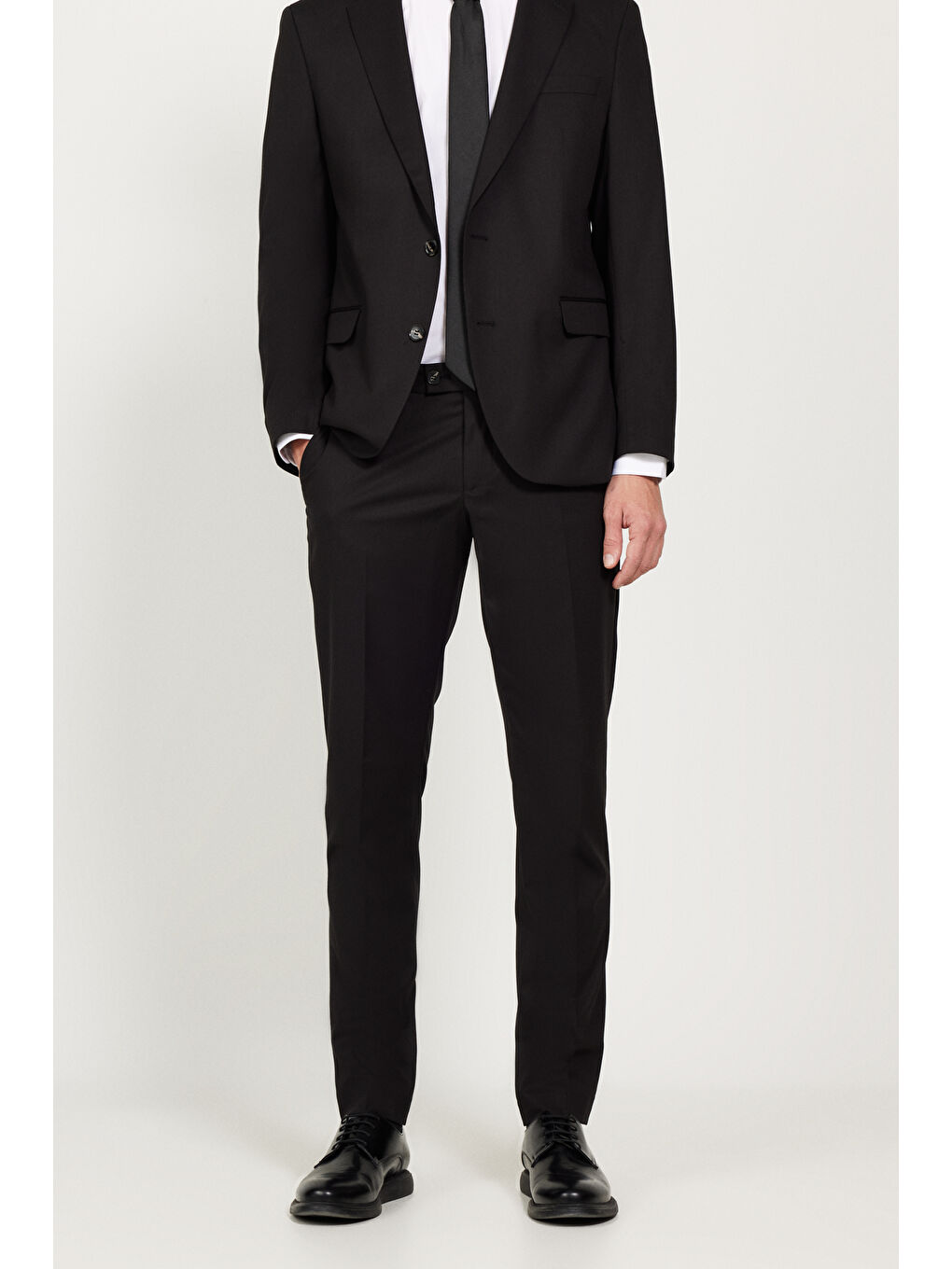 Erkek Siyah Regular Fit Geniş Kesim Mono Yaka Takım Elbise-5