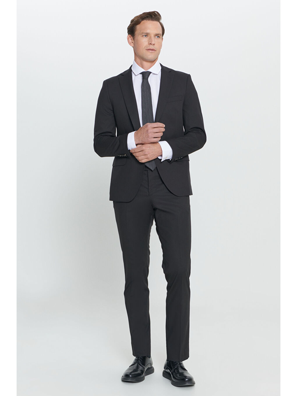 Erkek Siyah Slim Fit Dar Kesim Mono Yaka Takım Elbise-2
