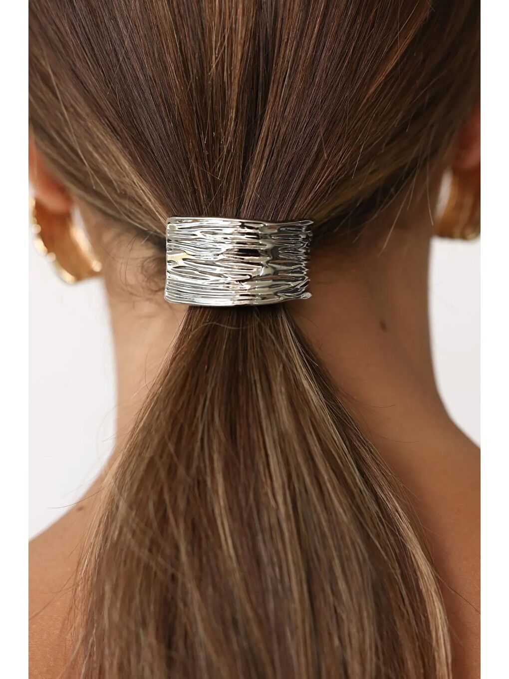 Gri Çizgi Dokulu lastikli At Kuyruğu Tokası-2