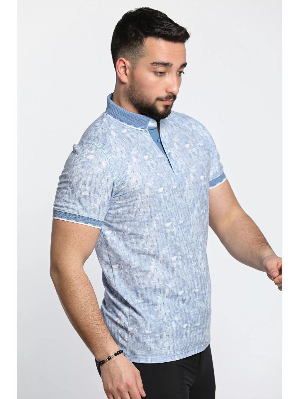 Mavi Polo Yaka Yarım Düğme Detaylı Desenli Erkek Tişört-1