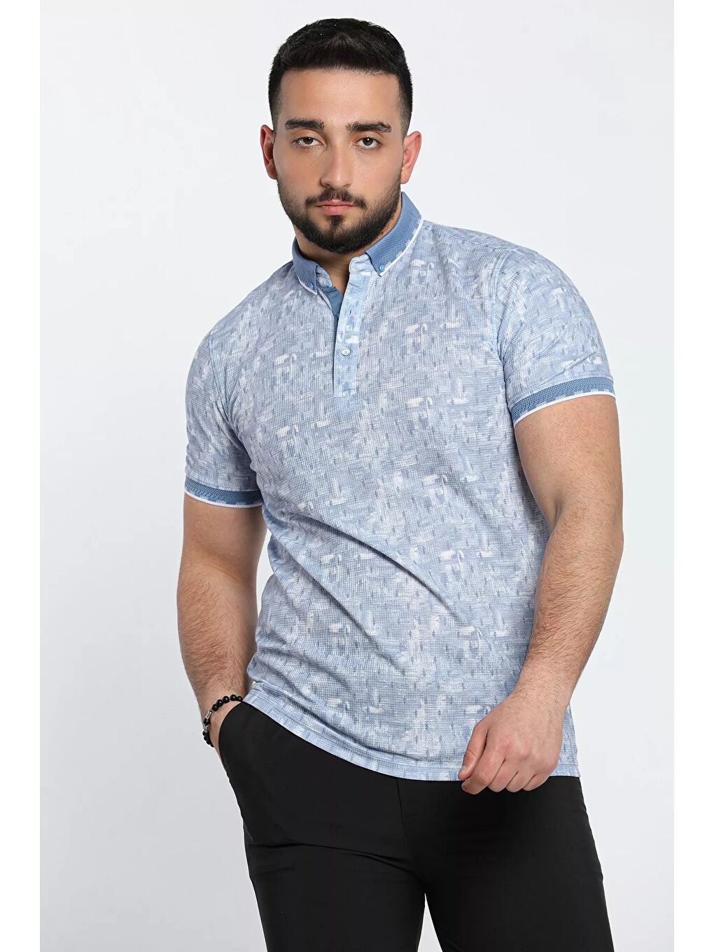 Mavi Polo Yaka Yarım Düğme Detaylı Desenli Erkek Tişört-3