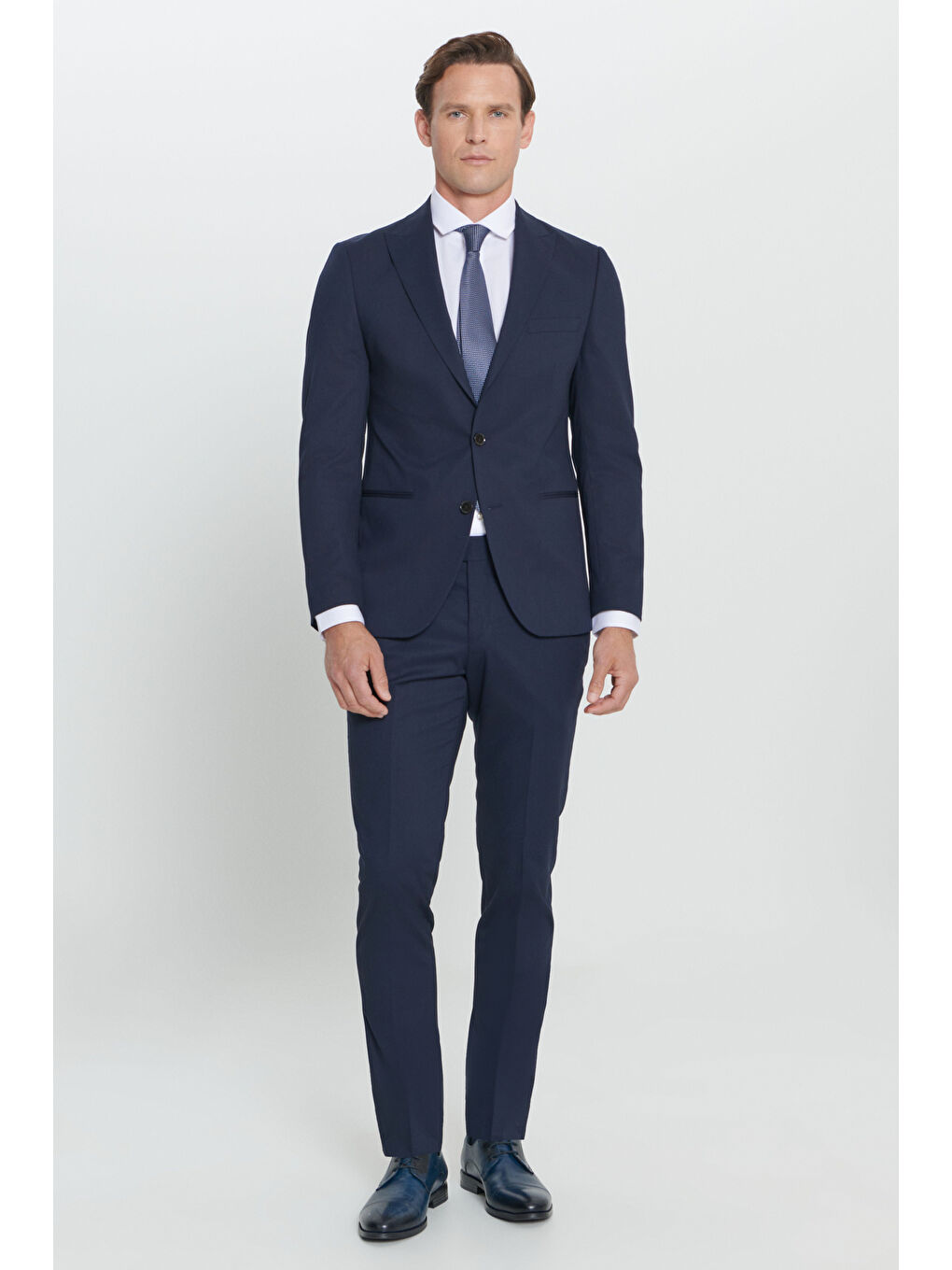 Erkek Lacivert Ekstra Slim Fit Dar Kesim Kırlangıç Yaka Takım Elbise-1