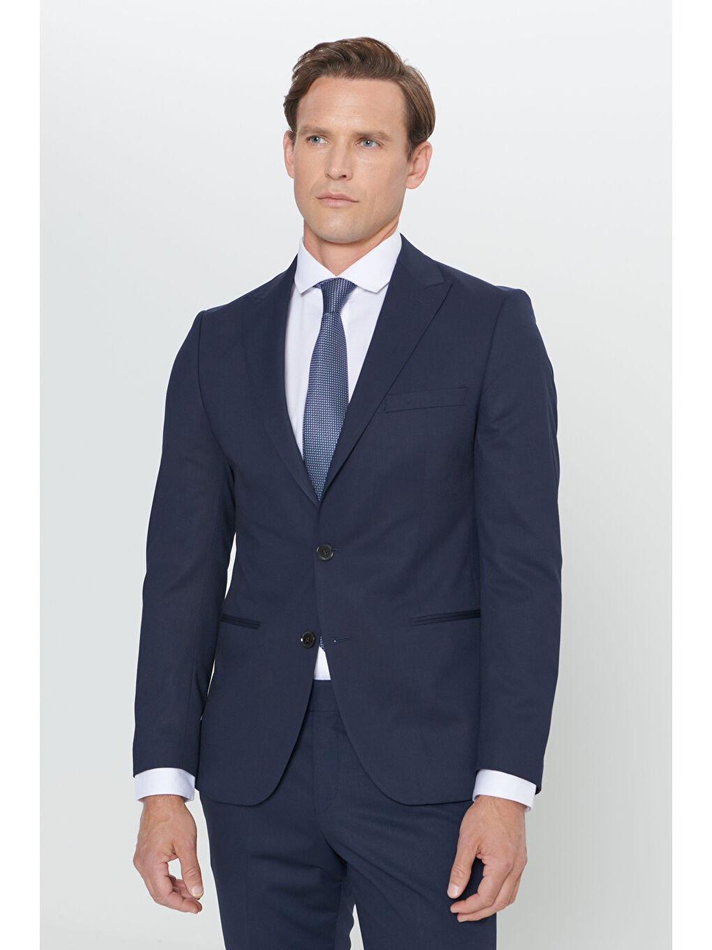 Erkek Lacivert Ekstra Slim Fit Dar Kesim Kırlangıç Yaka Takım Elbise-4