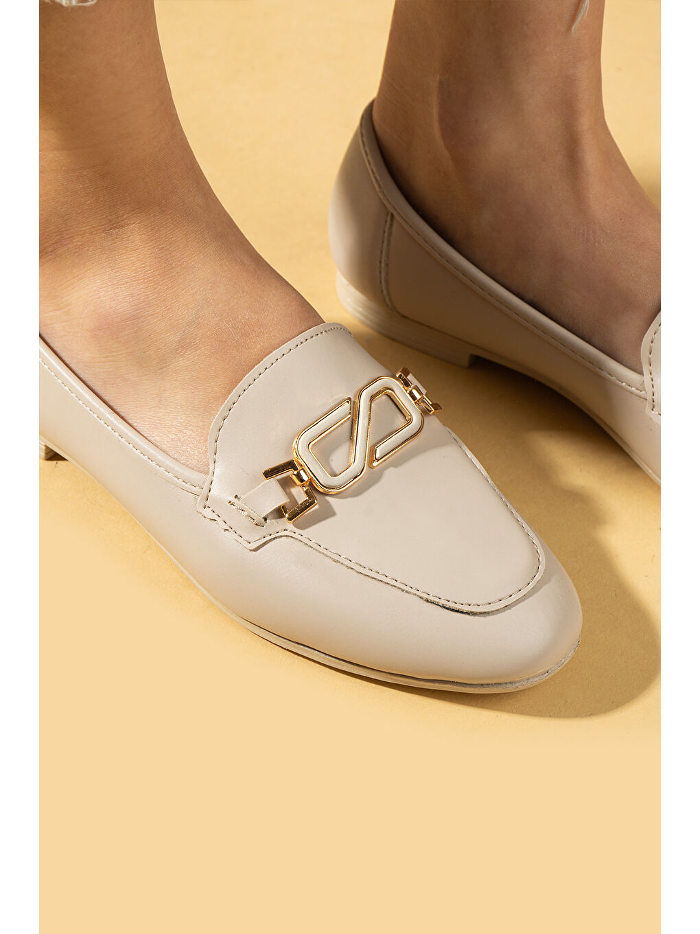 Bej Toka Detaylı Anatomik Taban Kadın Babet 57-35-25-2