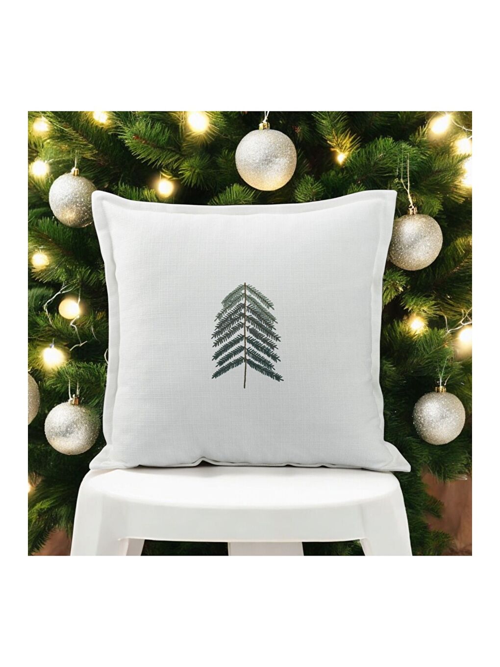 Yeşil Minimalist Desen El Nakışı Dekoratif Kırlent Kılıfı 43x43