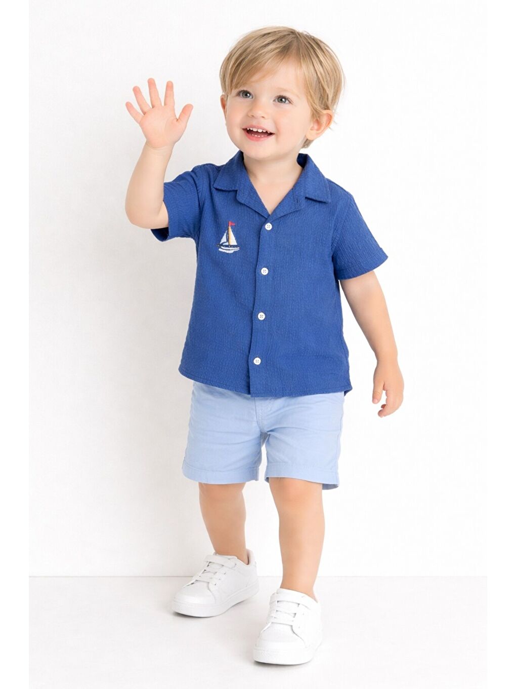 Mavi Gömlek Yelken Desenli Belden Ayarlanabilir Kısa Kollu Şortlu 3'lü Takım