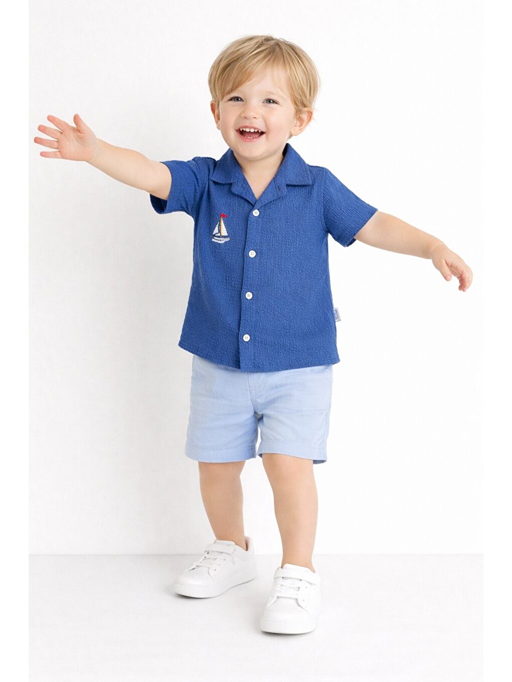 Mavi Gömlek Yelken Desenli Belden Ayarlanabilir Kısa Kollu Şortlu 3'lü Takım-1