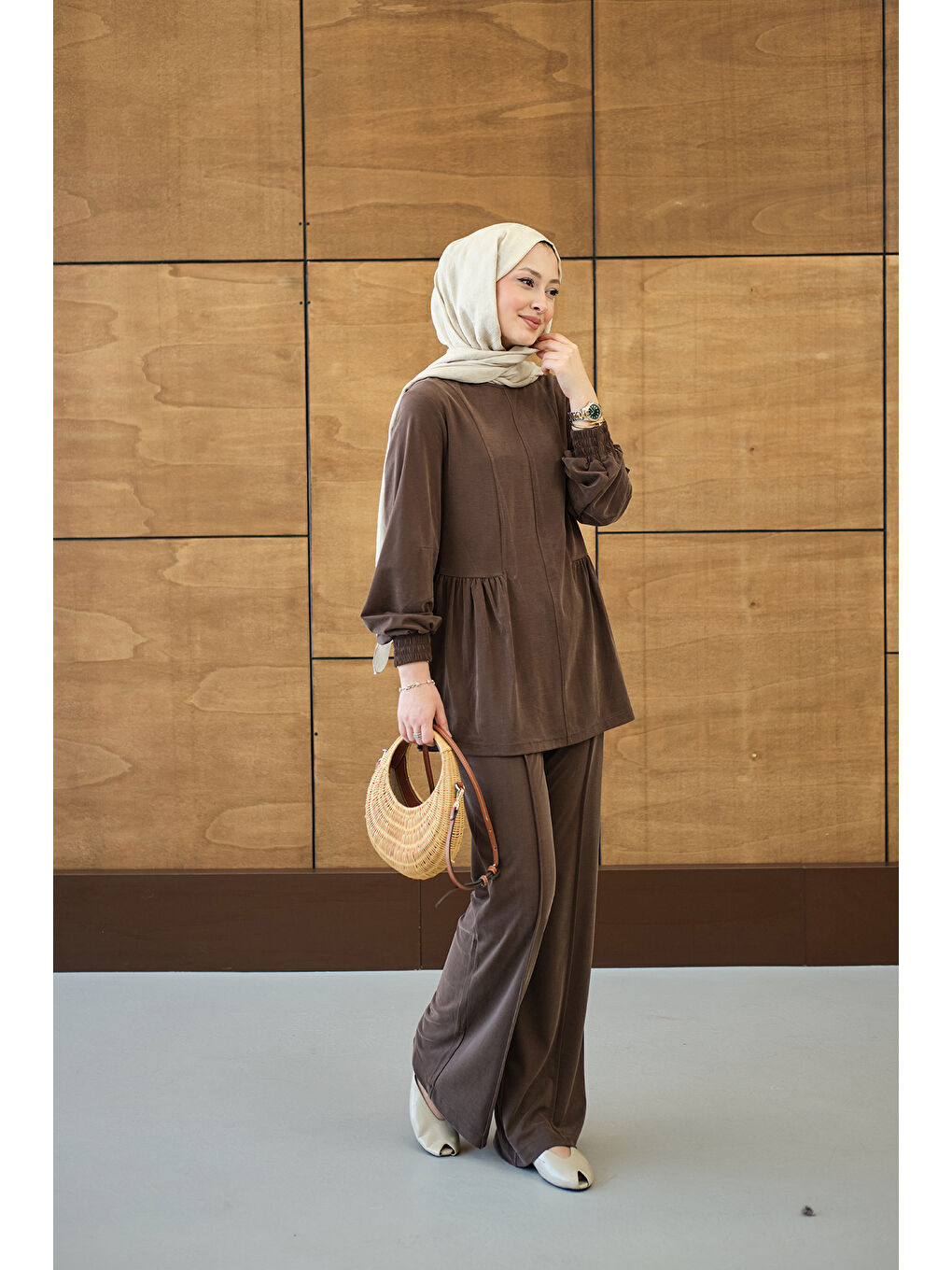 Kadın Önü Çima Ve Büzgü Detay İkili Takım Kahverengi-4