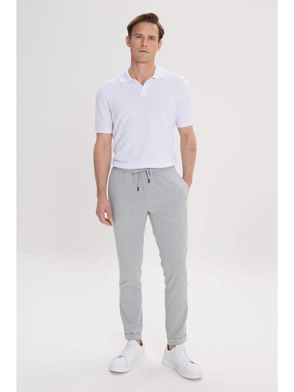 Erkek Gri Slim Fit Rahat Kesim Beli Bağlamalı Yan Cepli Jogger Pantolon-1