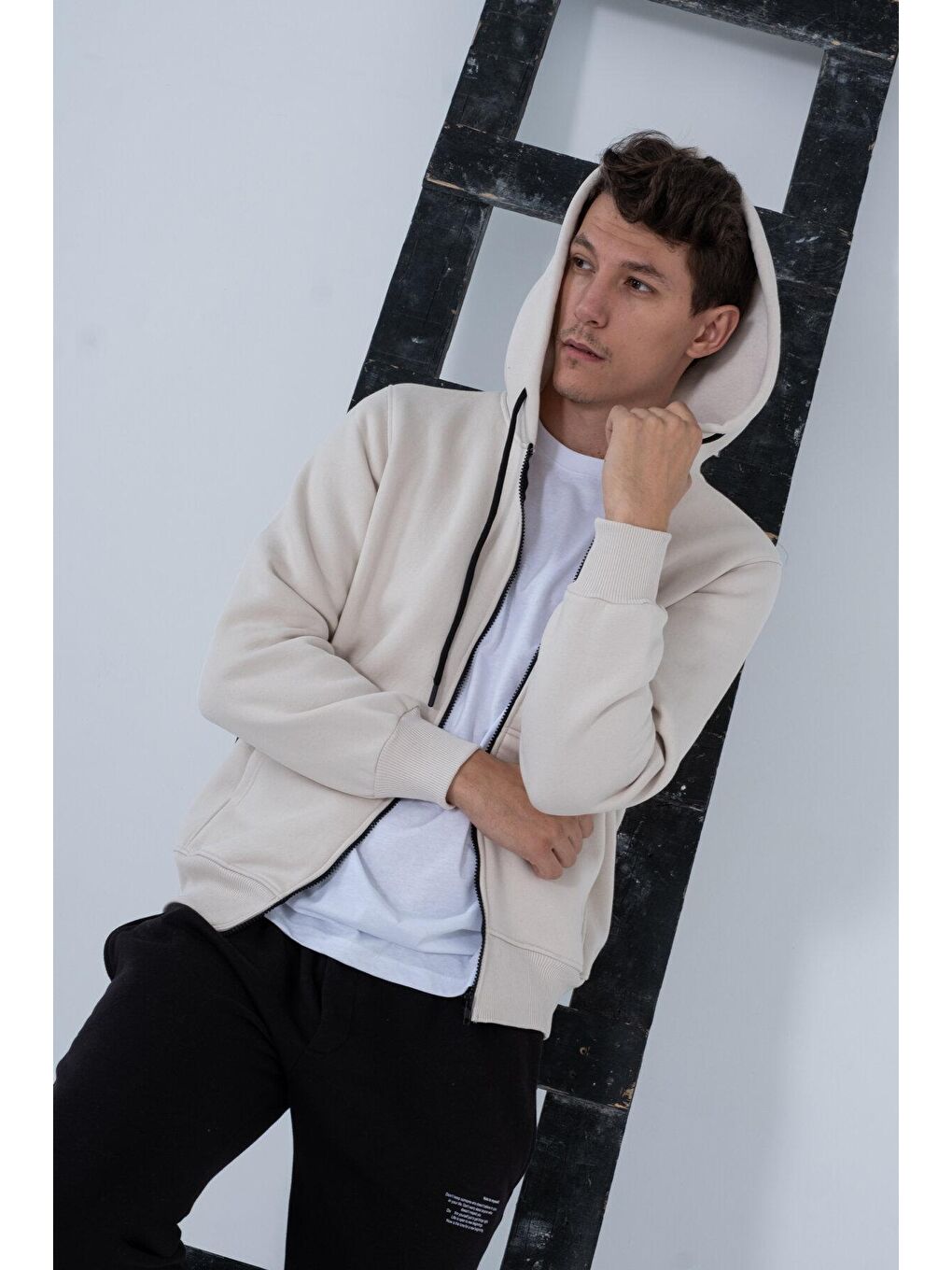 Bej Regular Fit Kapüşonlu Yaka  Pamuklu Rahat Erkek Fermuarlı Sweatshirt Hırka RF0308-1