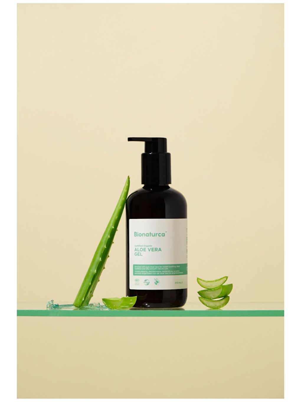 Organik Sertifikalı Onarıcı Etkili Nemlendirici Aloe Vera Jel 250 ml-2