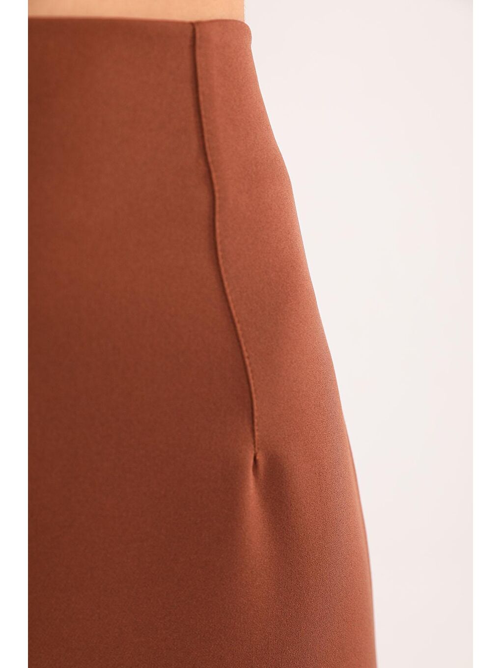 Kahverengi Kadın Yan Fermuarlı Bol Paça Pantolon-4