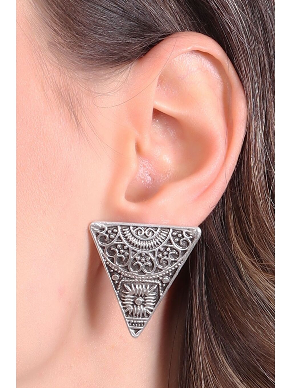 Gri Kadın Antik Gümüş Kaplama Çivili Model Etnik Motifli Üçgen Küpe-2