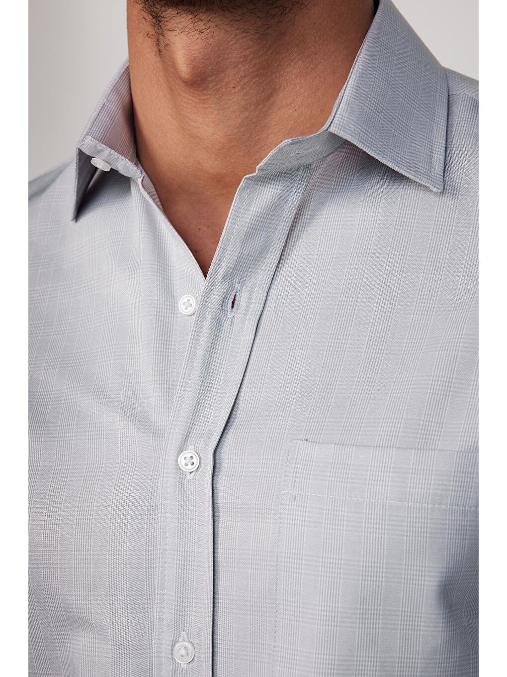 Klasik Fit Kısa Kol Düğmeli Yaka Tek Cep Yazlık Pamuklu Gri Erkek Gömlek-3