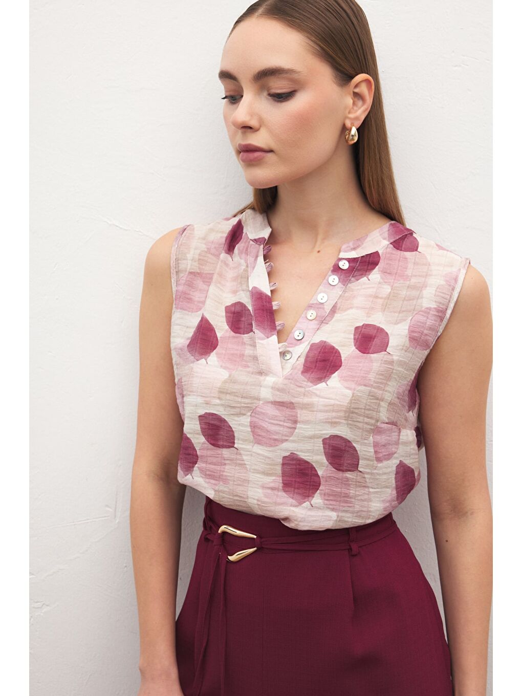 Kolsuz V Yaka Bluz - Mürdüm-1