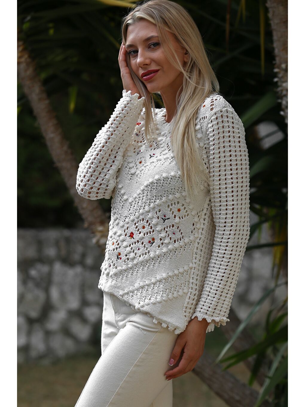 Ekru Yuvarlak Yaka Uzun Kol Nakışlı Triko Casual Kazak-7