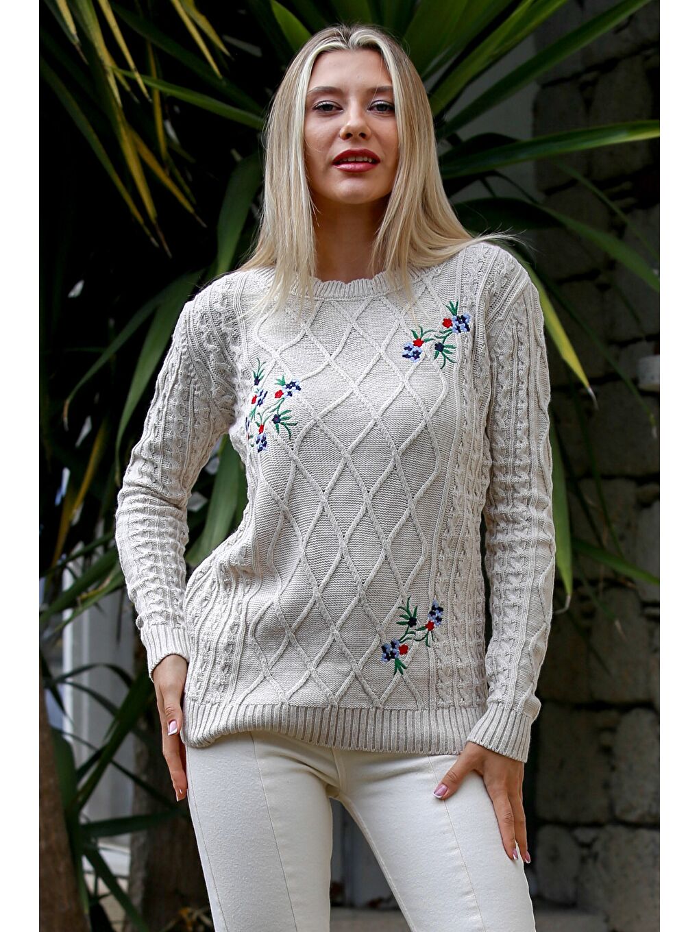 Ekru Kayık Yaka Uzun Kol Nakışlı Triko Casual Kazak-6
