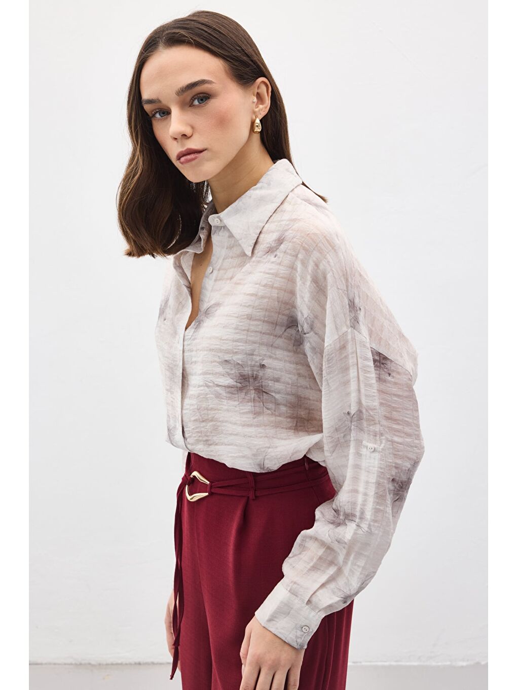 Kolu Katlamalı İnce Gömlek - Gri-4