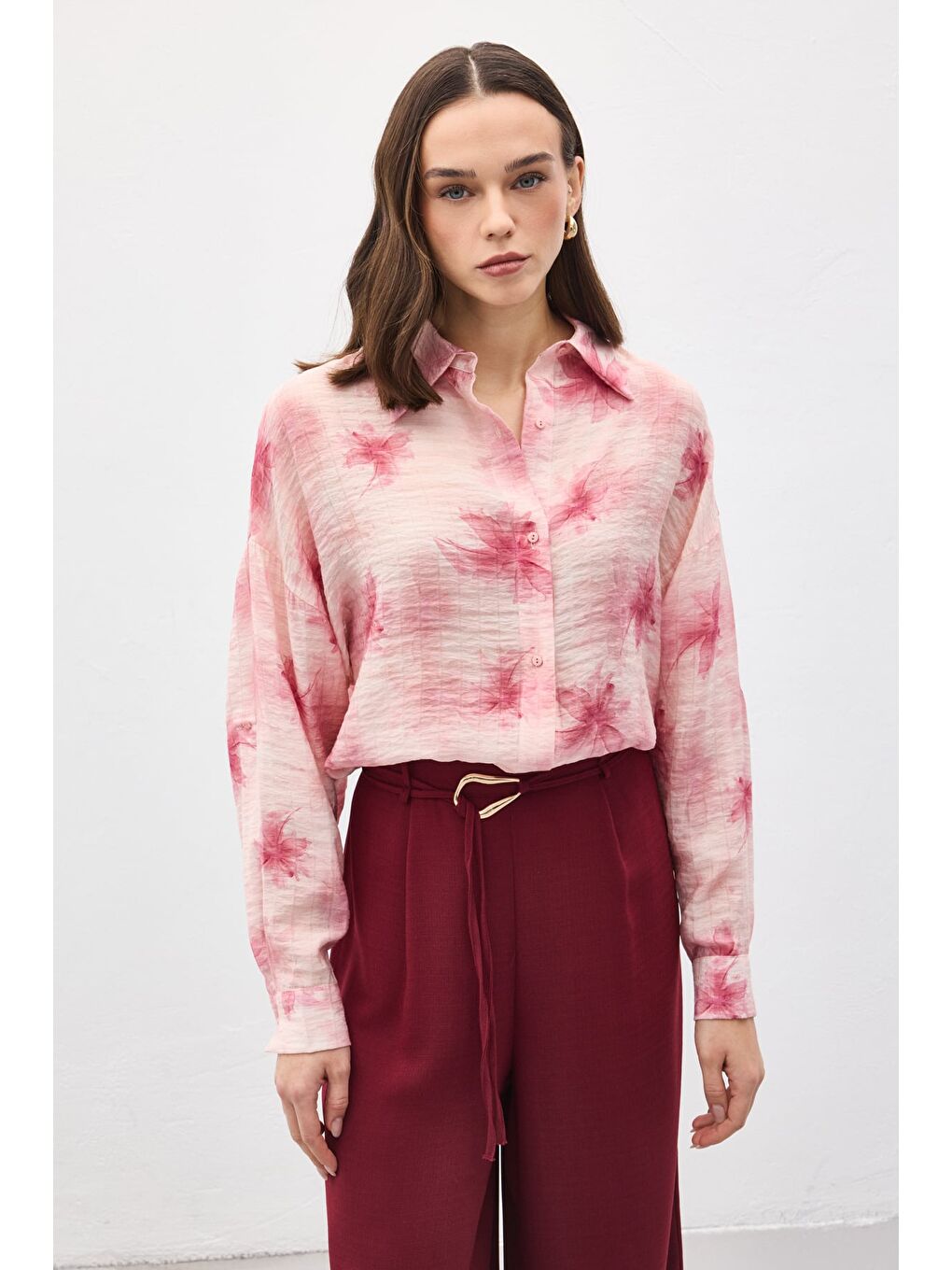 Kolu Katlamalı İnce Gömlek - Pembe-3