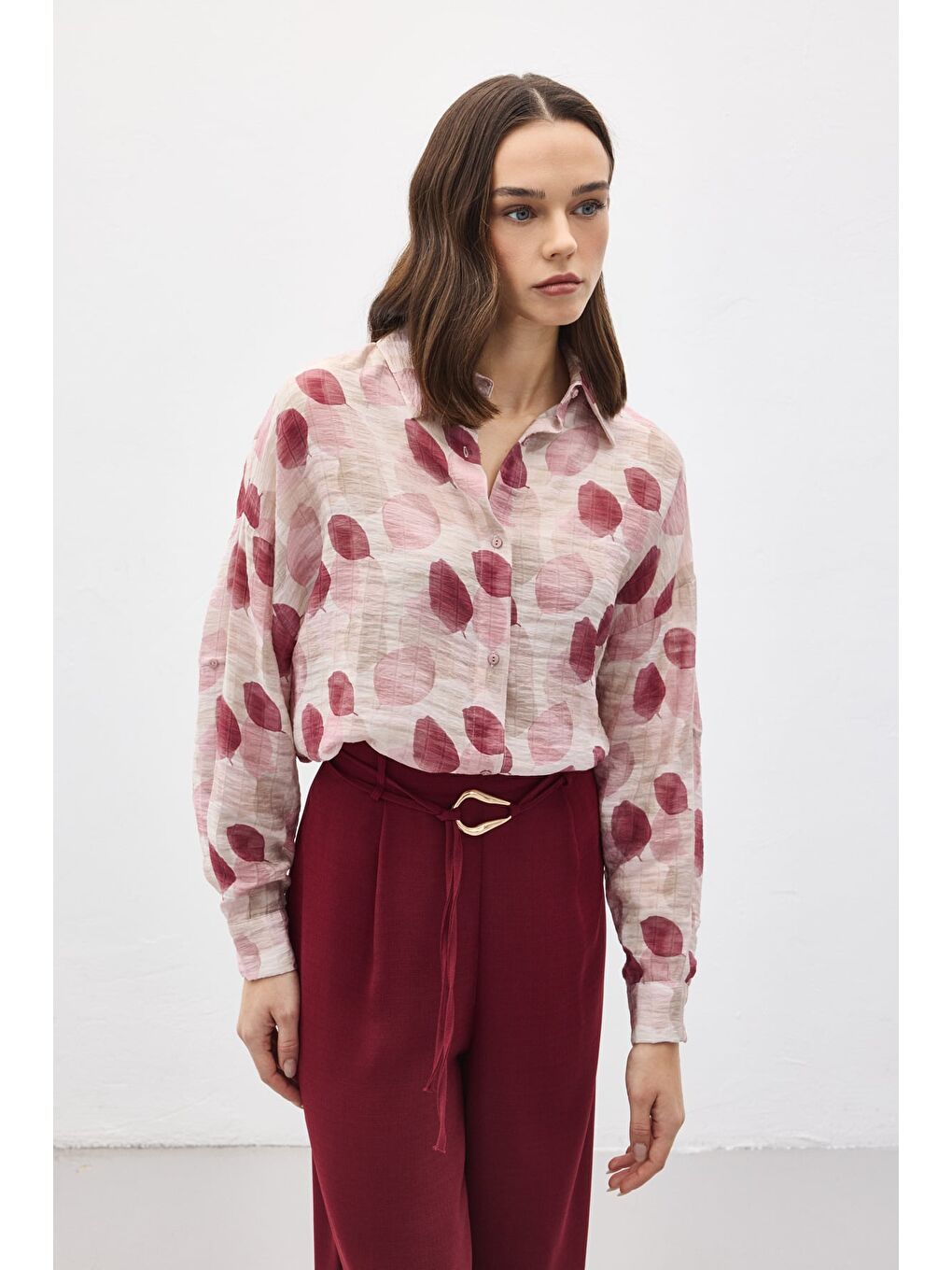 Kolu Katlamalı İnce Gömlek - Mürdüm-1