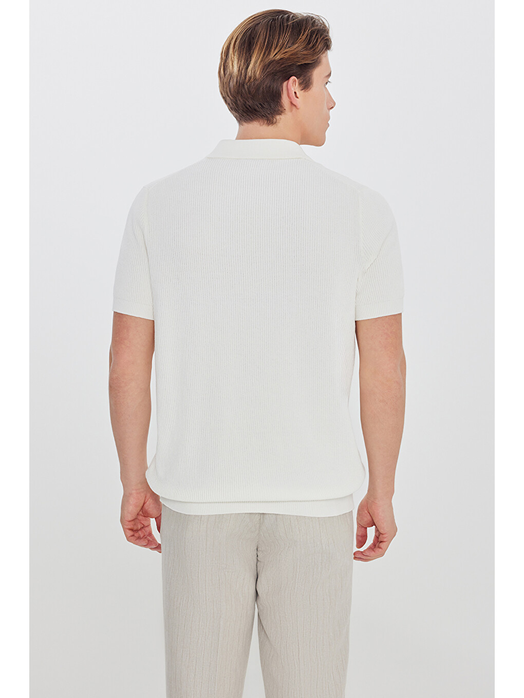 Erkek Ekru %100 Pamuk Standart Fit Polo Yaka Jakarlı Triko Tişört-4