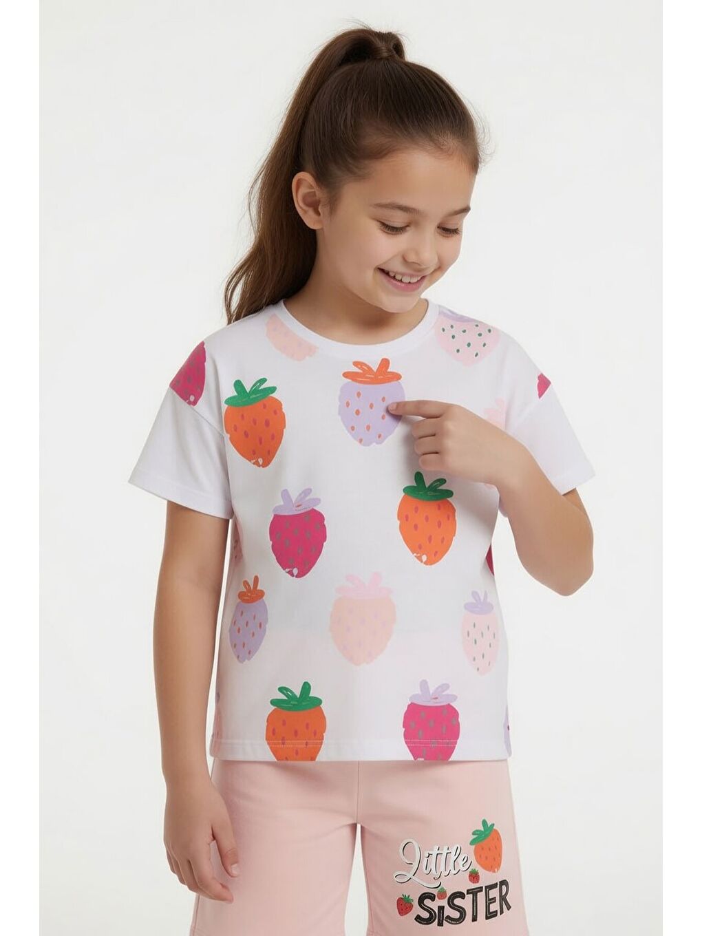 Pembe Somon Meyve Desenli Tişörtlü Kız Çocuk Şortlu Yazlık Takım 23963-2