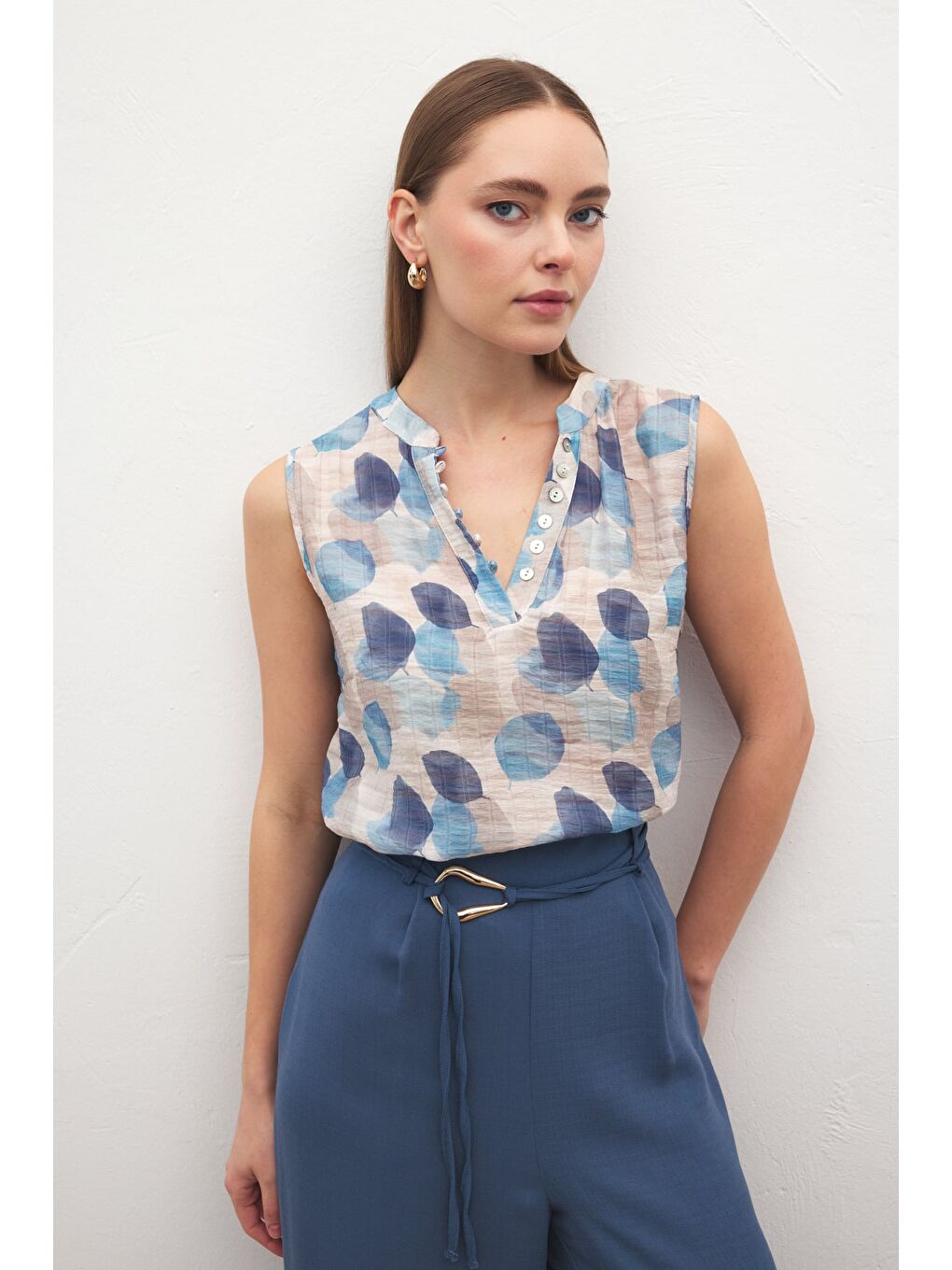 Kolsuz V Yaka Bluz - Mavi-3