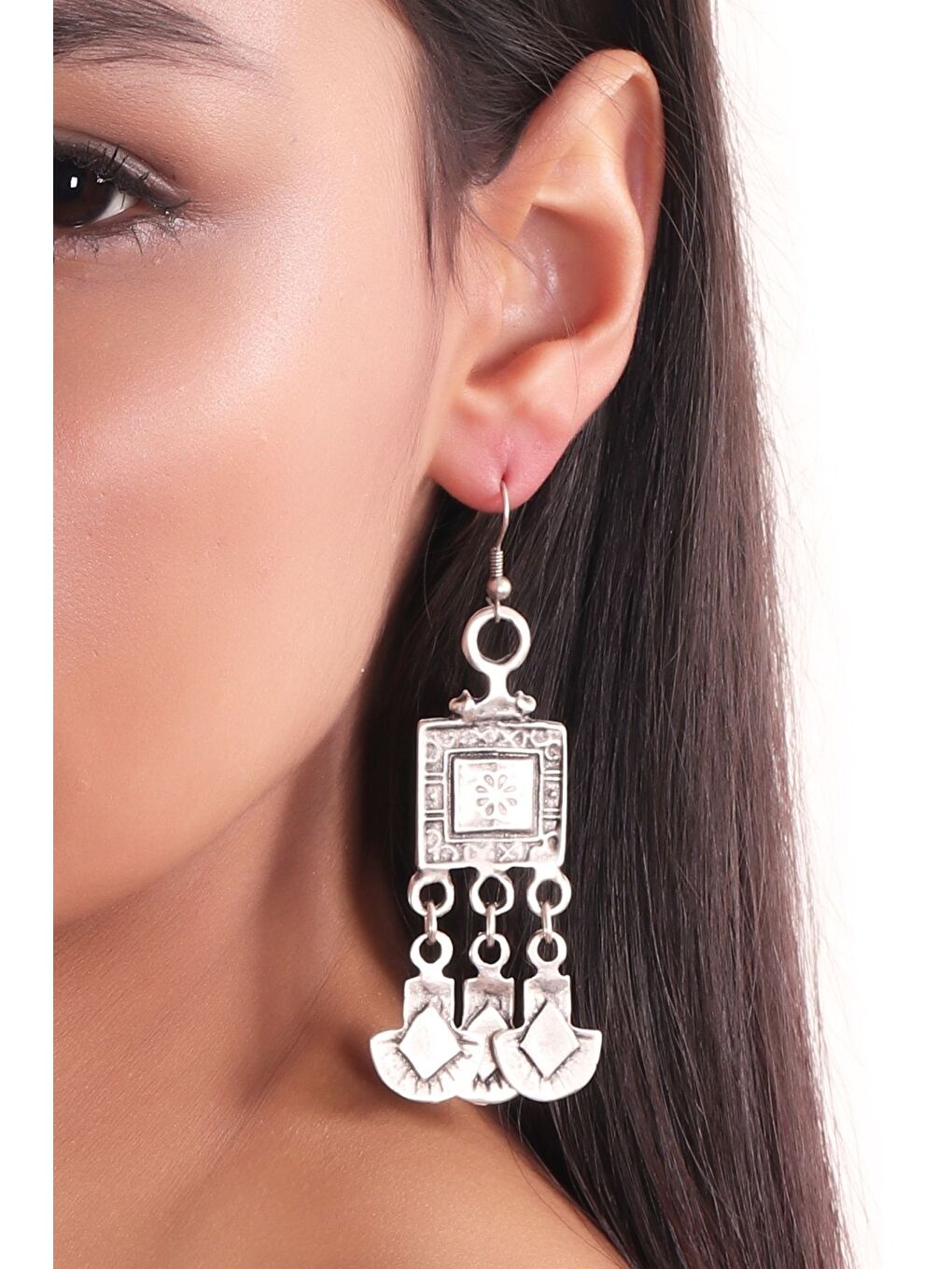 Gri Kadın Antik Gümüş Kaplama Sallantılı Küpe-1