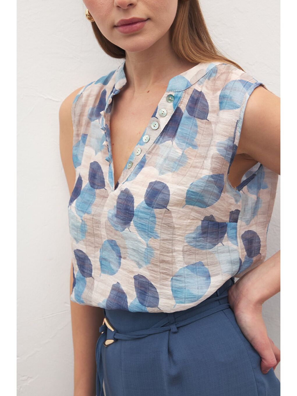 Kolsuz V Yaka Bluz - Mavi-6