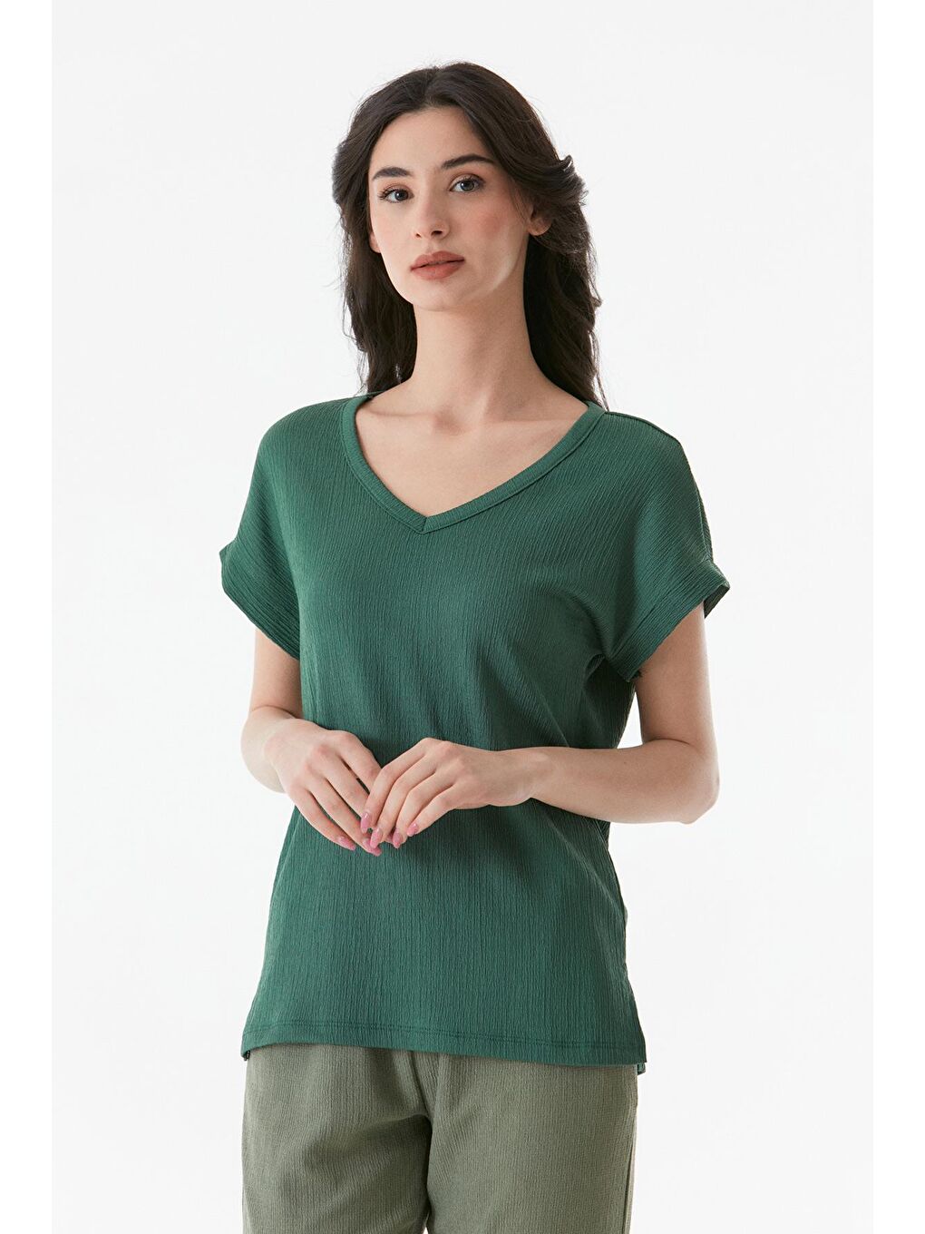 Yeşil Basic Bürümcük Kumaş V Yaka Bluz-1