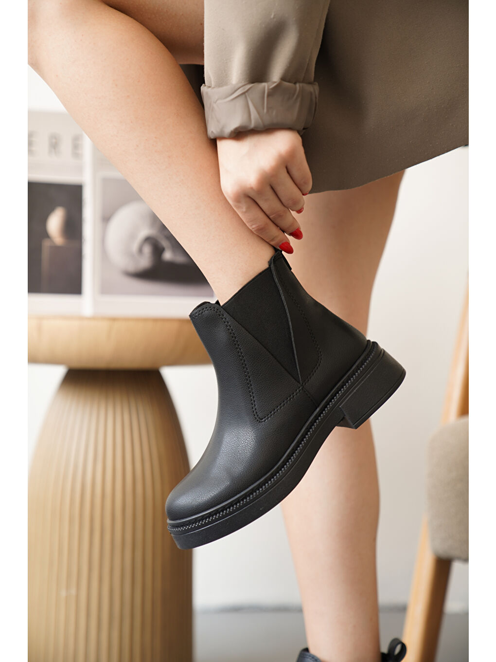 Siyah D0646 Soğuk Geçirmez Kışlık Kadın Bot & Bootie-2