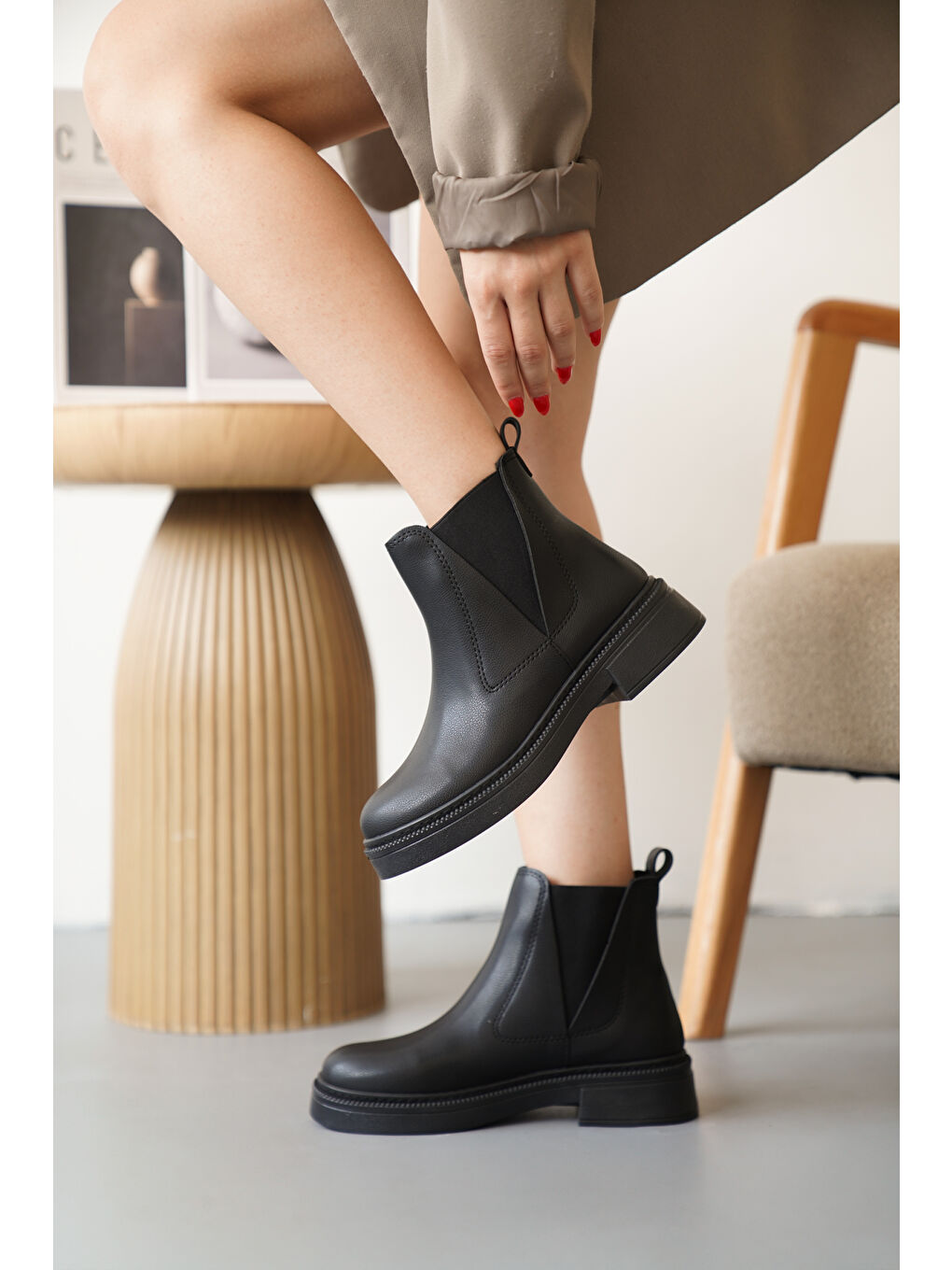 Siyah D0646 Soğuk Geçirmez Kışlık Kadın Bot & Bootie-3