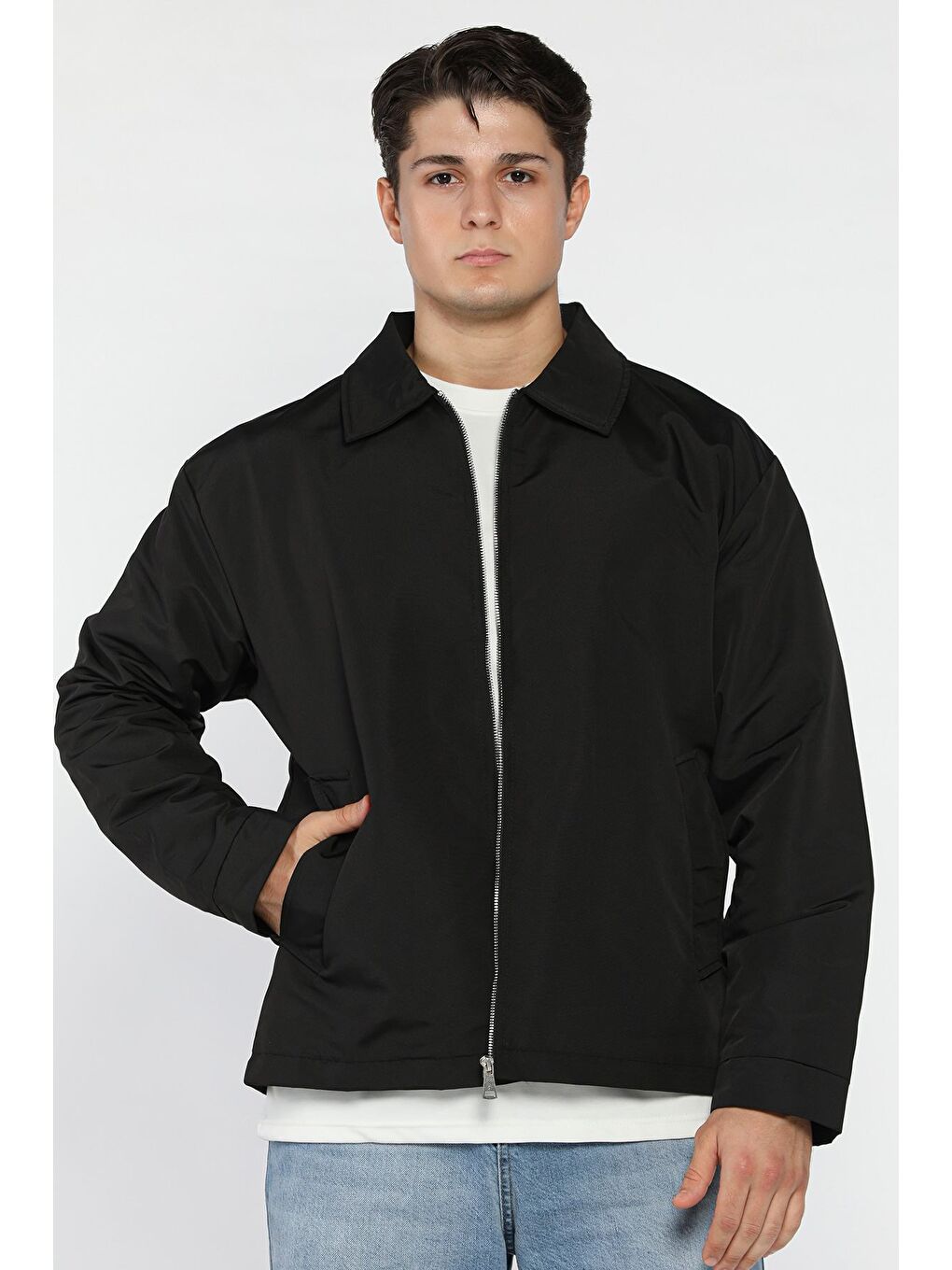 Siyah Astarlı Fermuarlı Erkek Mevsimlik Mont-1