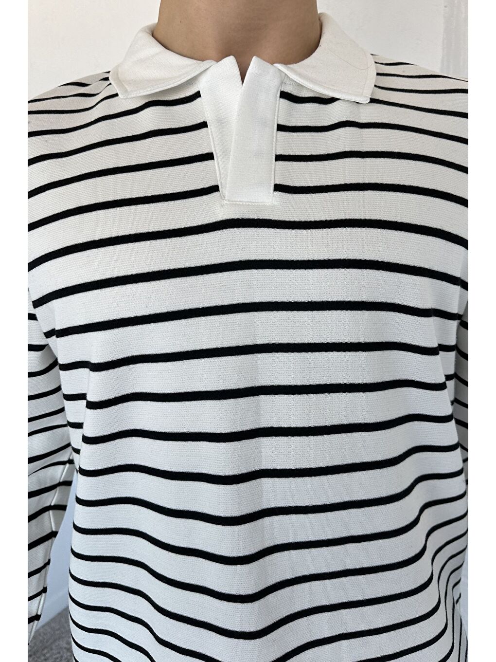 Ekru Gömlek Yaka Çizgili Erkek Sweatshirt-3