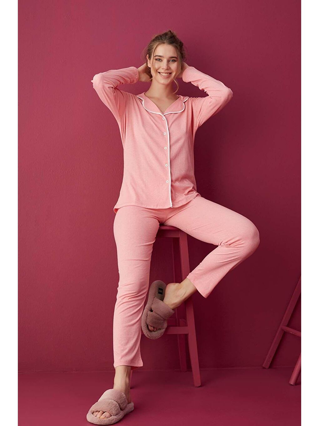 Pembe Düğmeli Pijama Takım-1