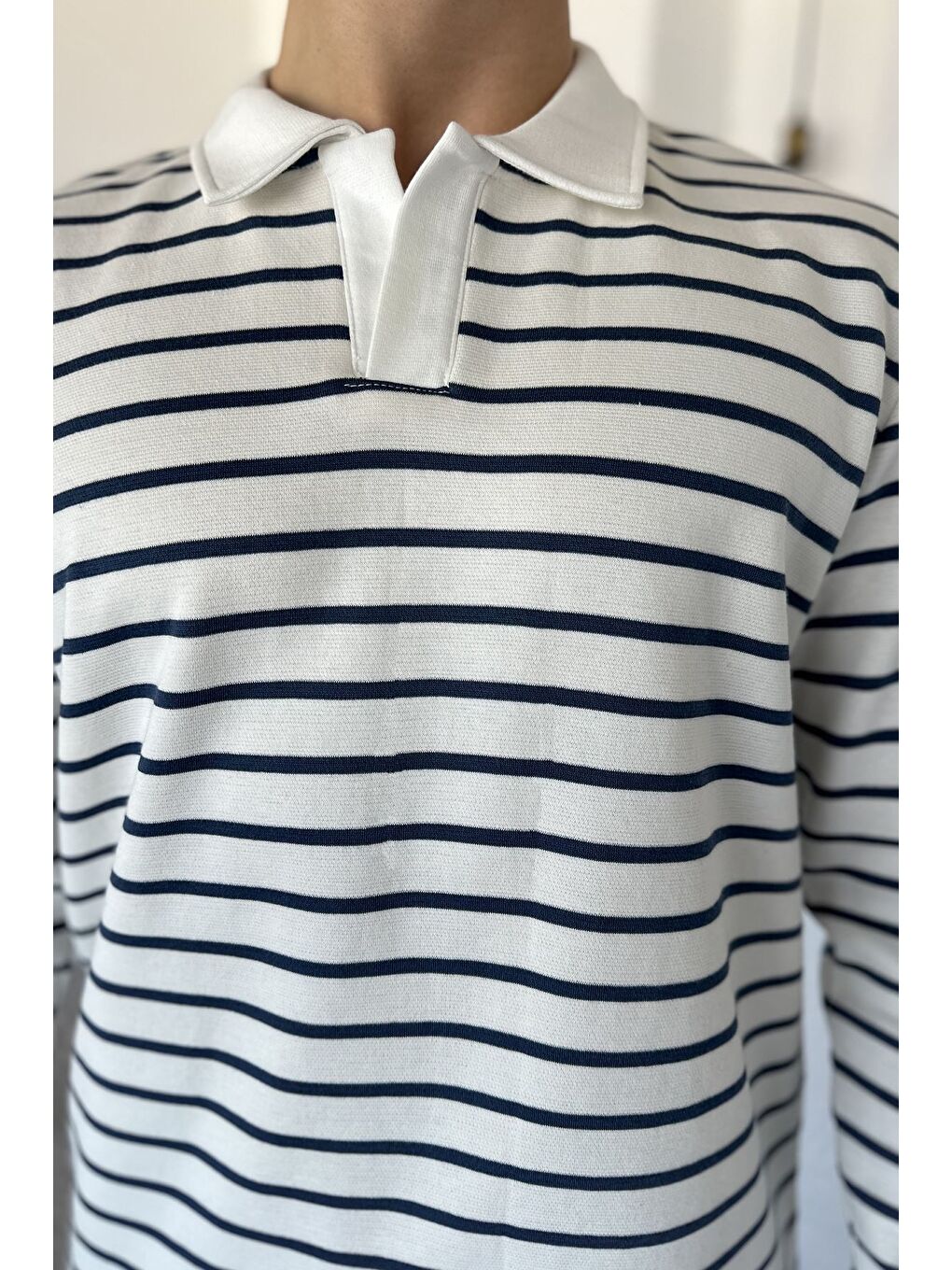 Ekru Gömlek Yaka Çizgili Erkek Sweatshirt-3
