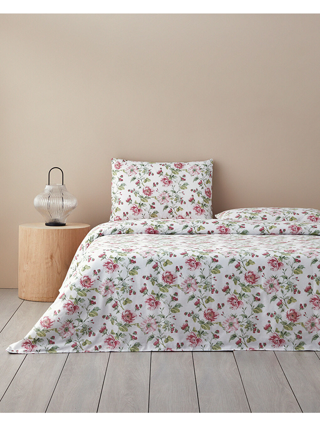 Sparkling Flowers Pamuklu Ranforce King Size Nevresim Takımı 240x220 cm Yeşil