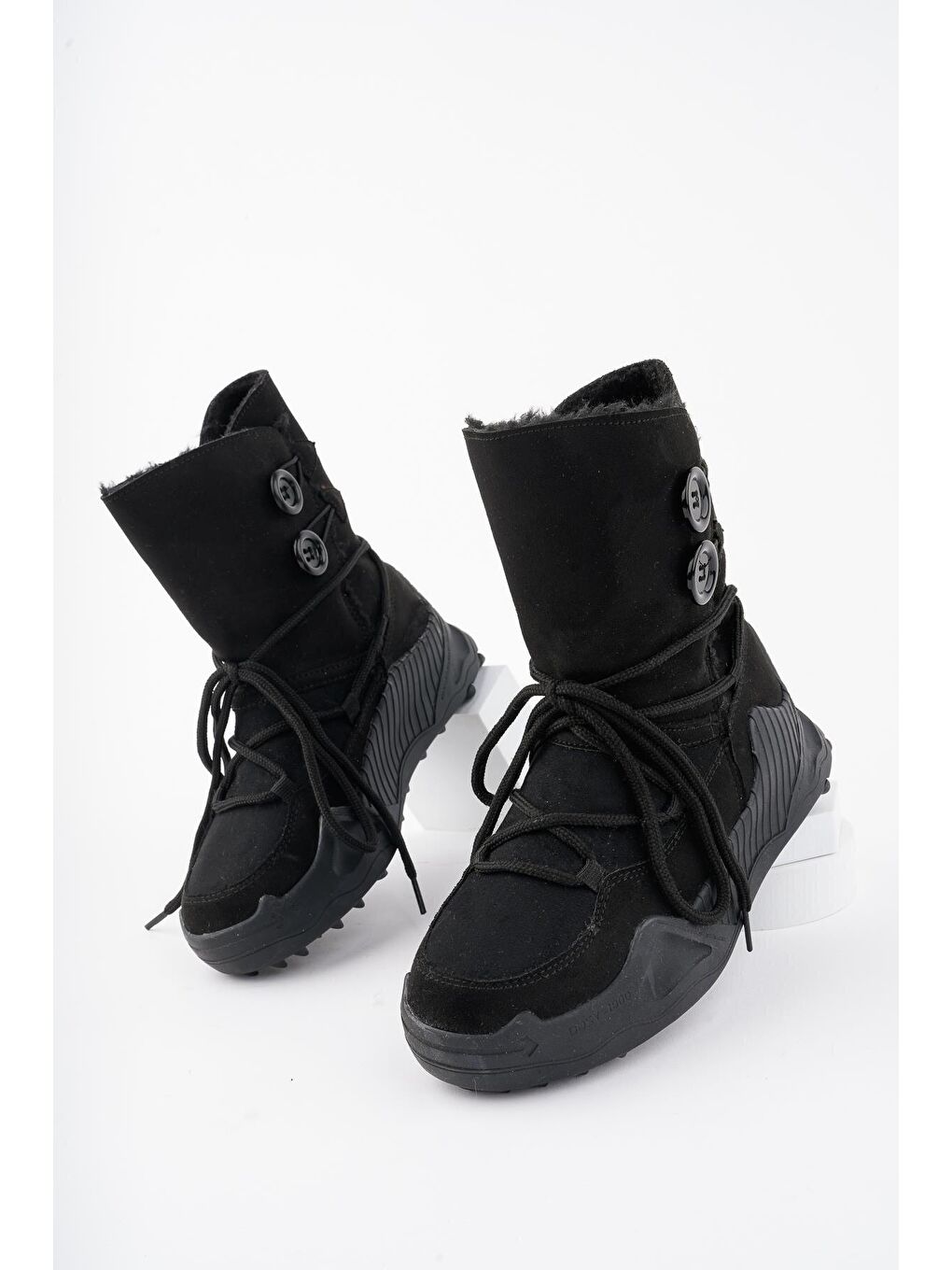 Siyah JOY Içi Kürklü Düğmeli ve Bağcıklı Kadın Bot-1