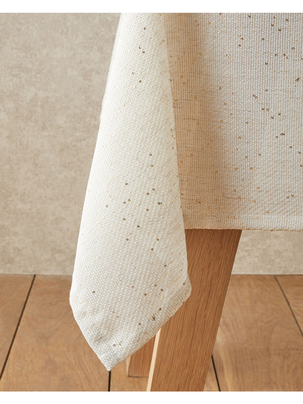 Sarı Goldenite Polyester Masa Örtüsü 145x200 cm Gold-1