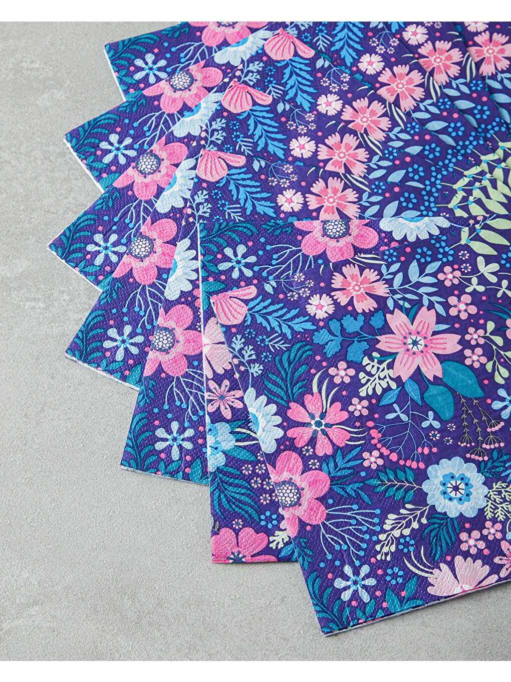 Flower Garden 20'li Kağıt Peçete 33x33 cm Pembe - Mavi-1