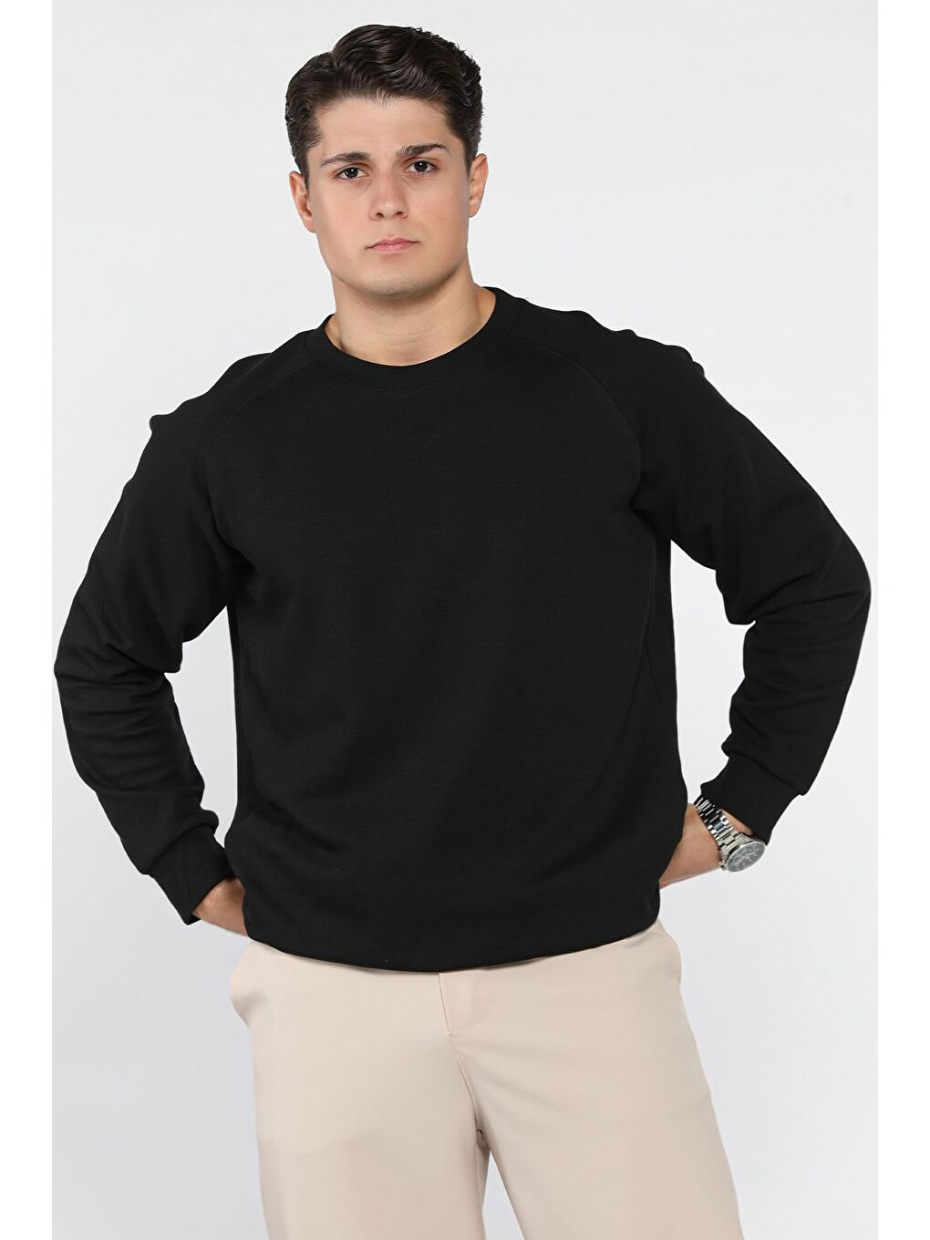 Siyah Erkek Bisiklet Yaka Diyagonal Kumaş Sweatshirt-1