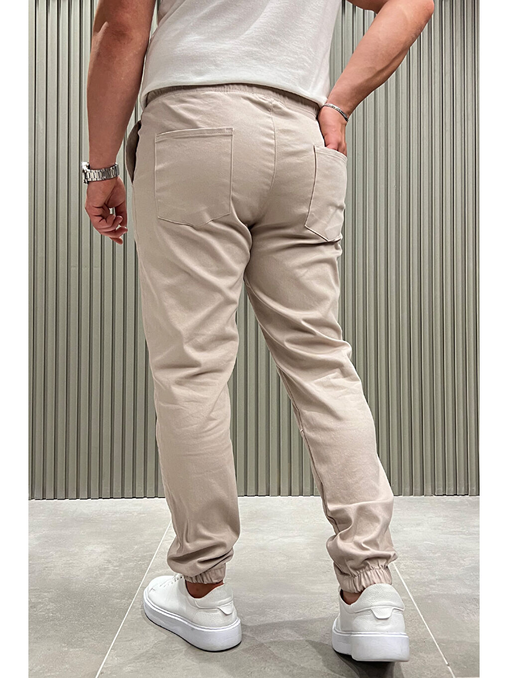 Bej Bel Ve Paça Lastikli Bağcıklı Erkek Jogger Pantolon-2