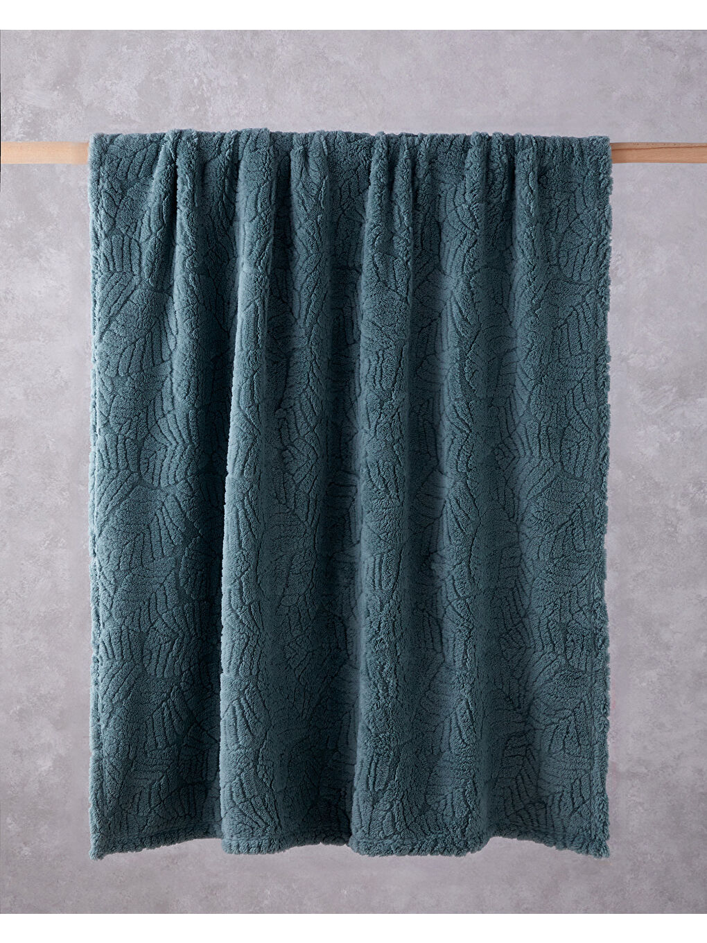 Yeşil Leafy Garden Jakarlı Wellsoft Tv Battaniye 120x160 cm Adaçayı