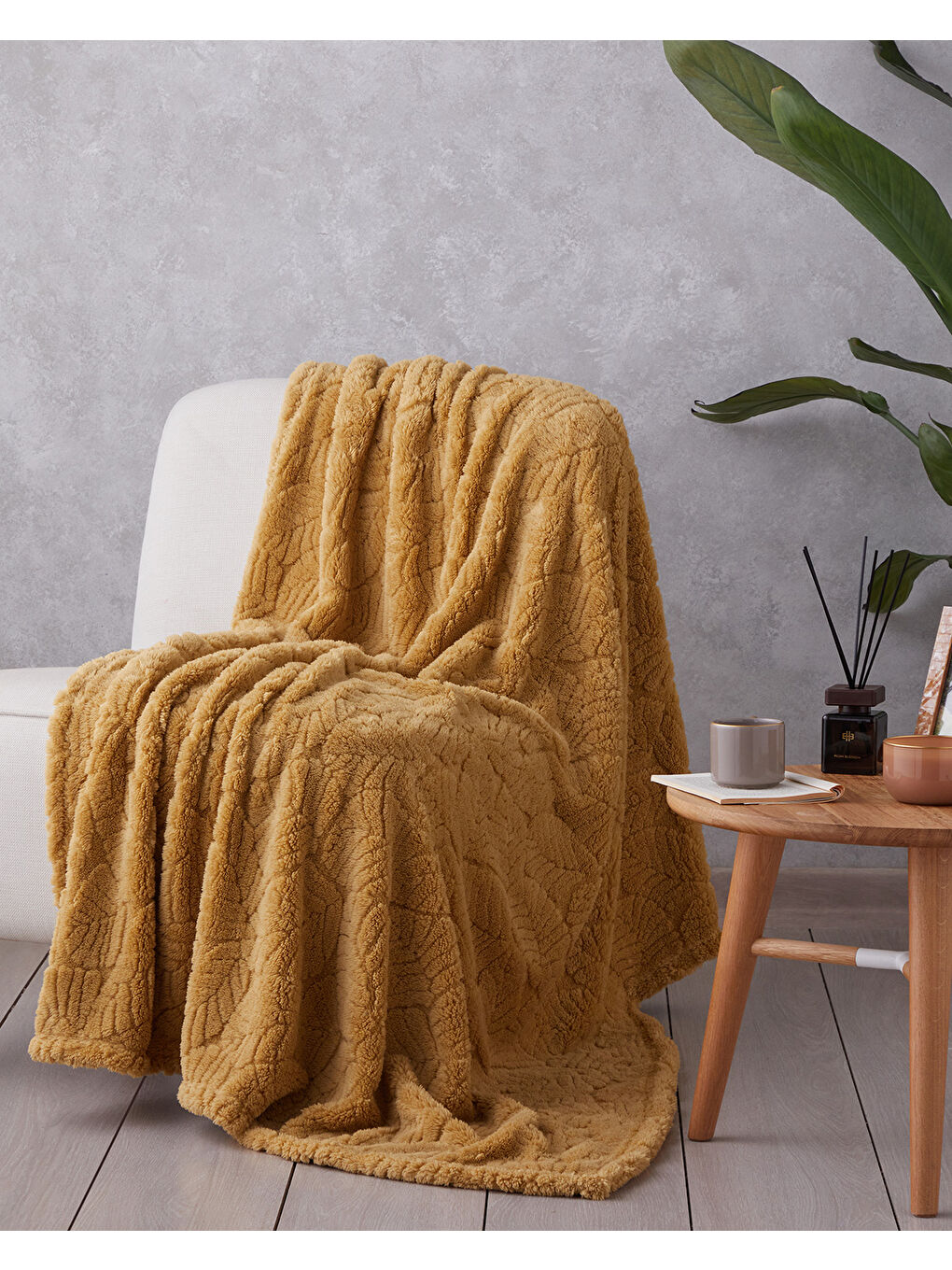 Sarı Leafy Garden Jakarlı Wellsoft Tv Battaniye 120x160 cm Hardal-1