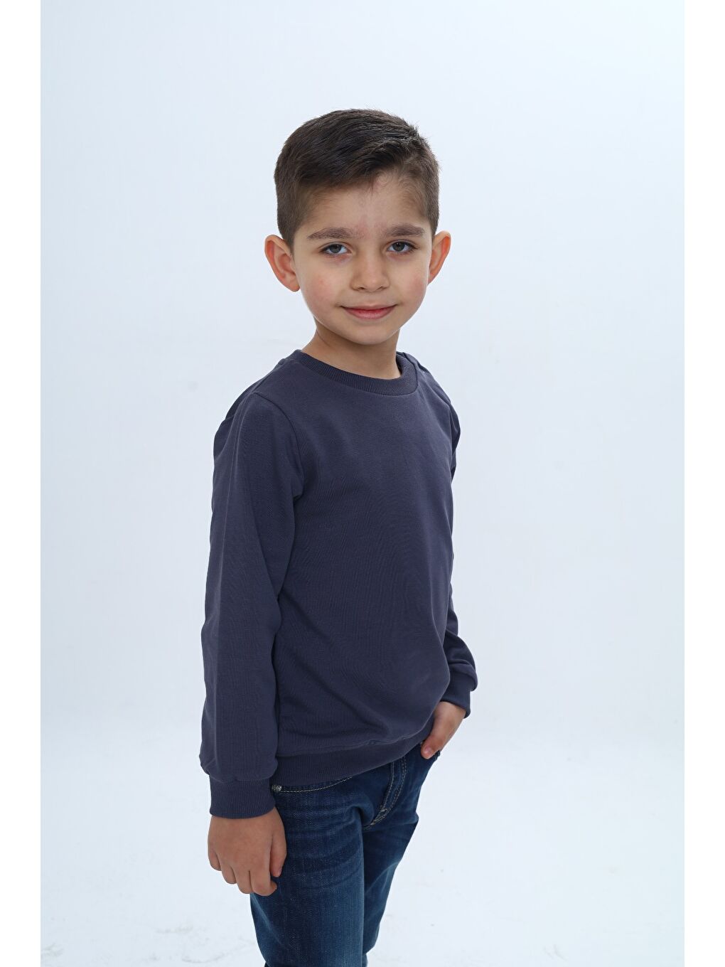 Antrasit Erkek Çocuk Relax Fit Bisiklet Yaka Omuzu Çıtçıtlı Sweatshirt-1