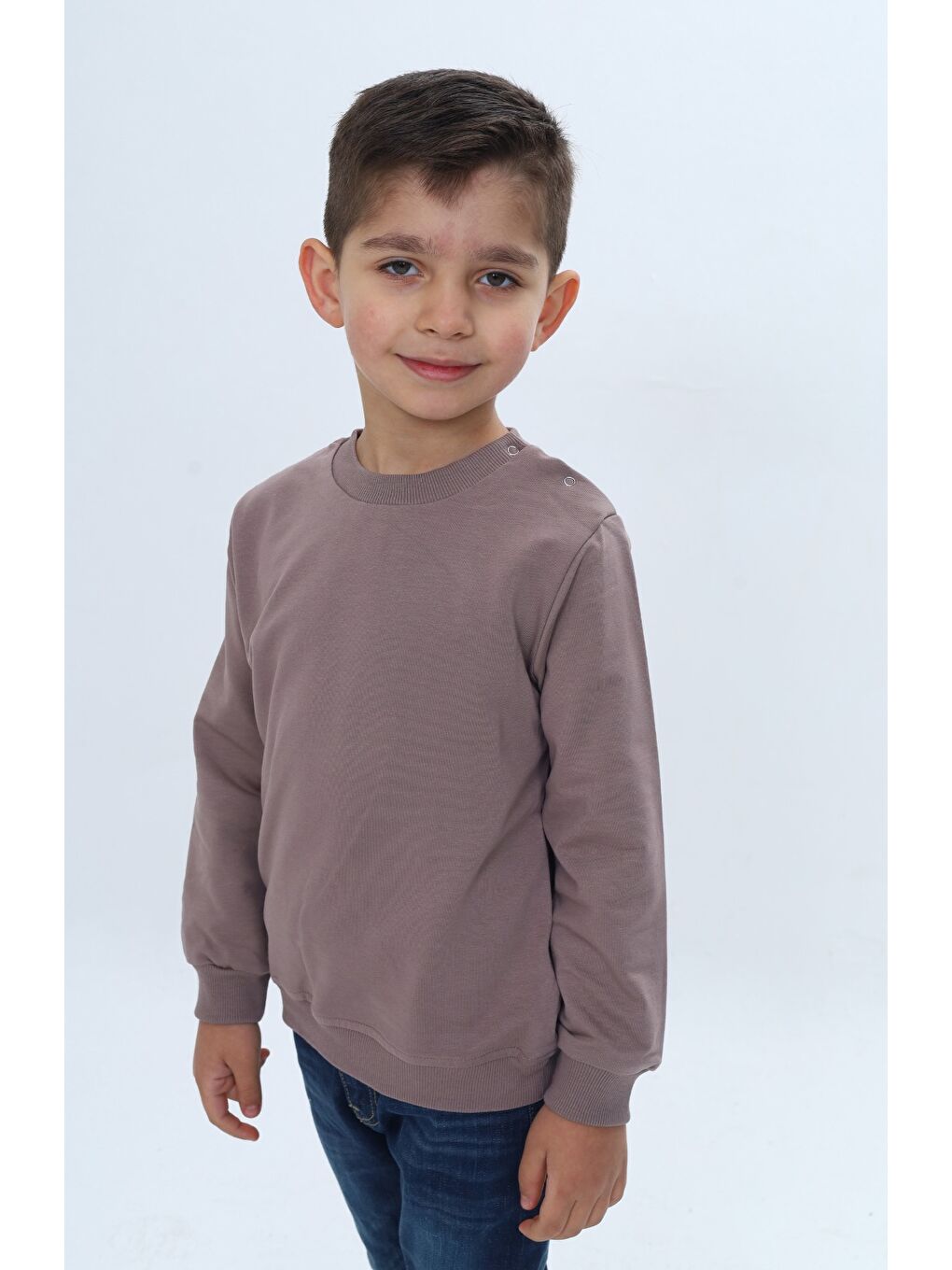 Kahverengi Erkek Çocuk Relax Fit Bisiklet Yaka Omuzu Çıtçıtlı Sweatshirt-1