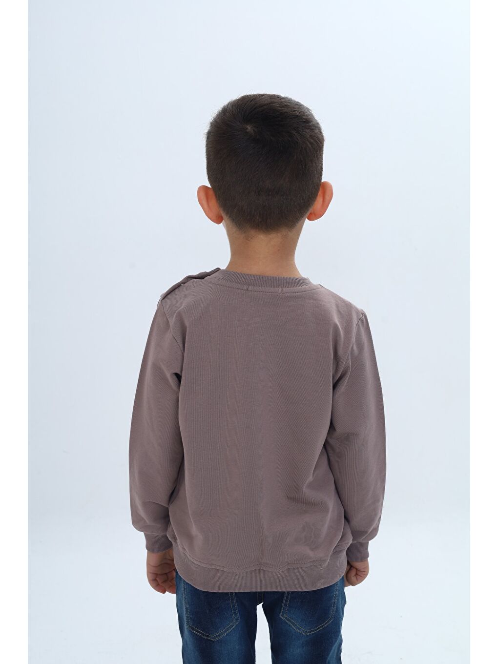 Kahverengi Erkek Çocuk Relax Fit Bisiklet Yaka Omuzu Çıtçıtlı Sweatshirt-2